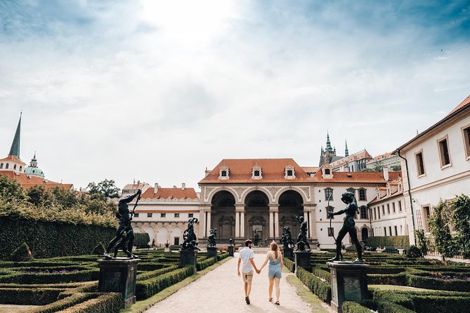 Private Vacation Photography Session with Local Photographer in Prague - Why this private Prague photo session is such a good souvenir