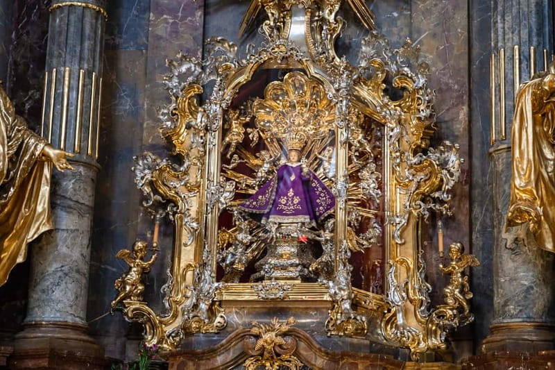 Private Walking tour: From Charles Bridge to Prague Castle - Jánský vršek and the alchemy stories you came for
