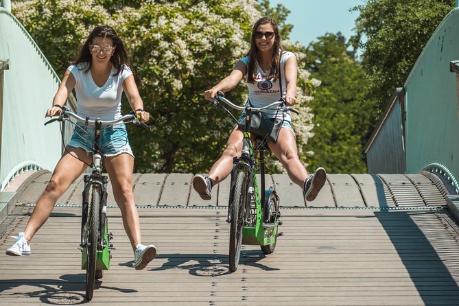 Rent your E-Scooter Hugo Bike in Prague! - Private group energy: why it changes the whole feel