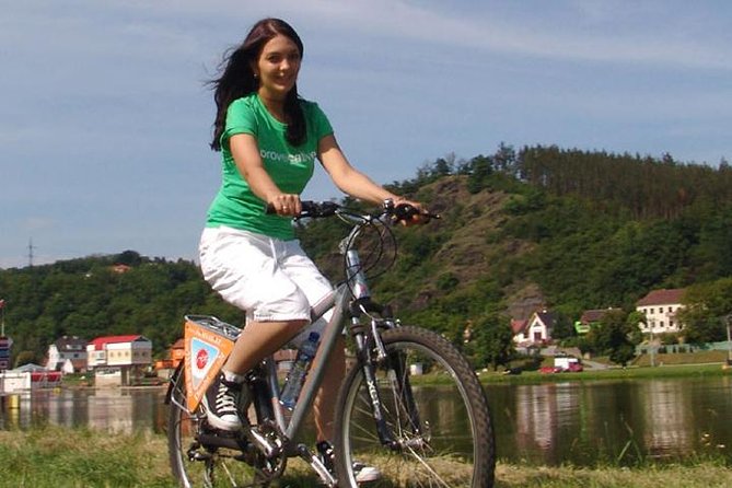 River & Park Bike Tour to Troja Chateau (Private small groups) - Letná Park Views and the Czech Beer Finish