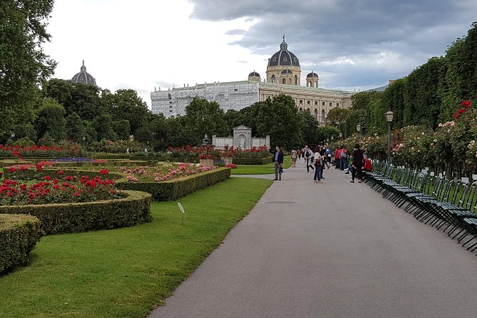 Scenic Private Transfer from Prague to Vienna or Vienna to Prague - Timing the 4-hour transfer: realistic expectations