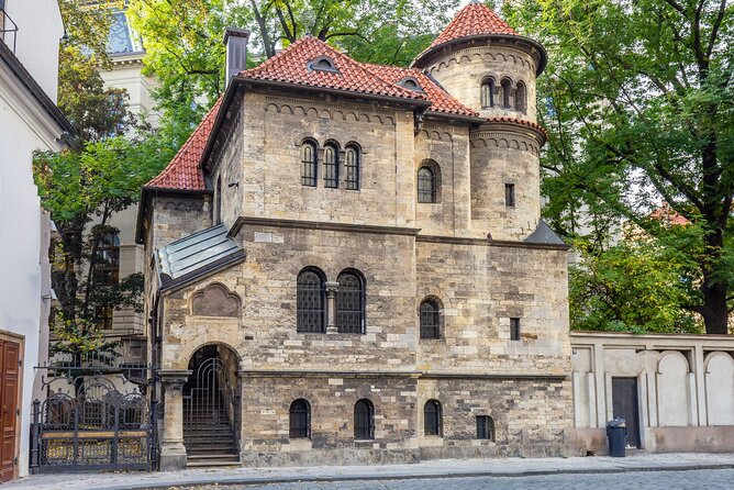 Small-Group Tour through the History of Jewish Prague - Price and value: is $23.83 worth 4 synagogue stops?