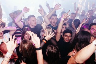 Sunday Party in Prague | Admission Ticket - Music Styles and International DJs: What to Expect on the Dance Floor