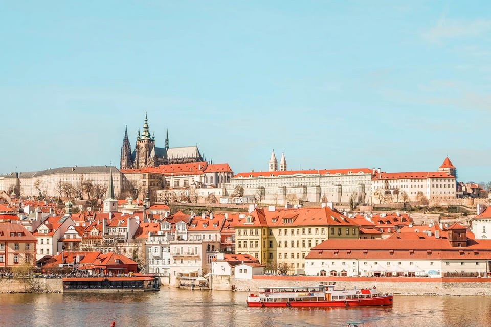 Tour of Prague Castle in italian language ticket included - How the 3-hour plan feels in real time