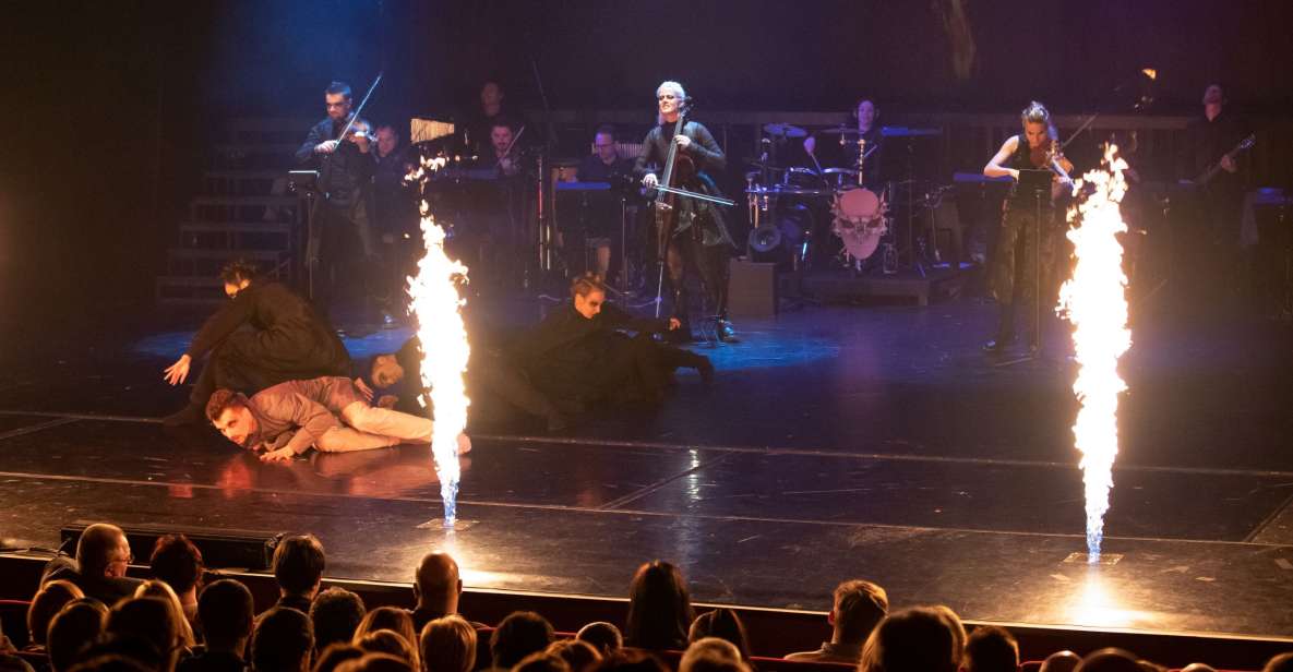 Vivaldianno The Show in Theatre Hybernia - Seats, smoke, and lighting: small choices that change your comfort