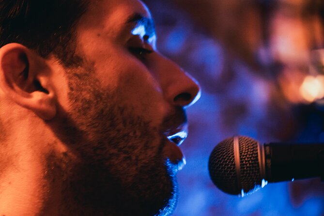 Wednesday Night Live Music and Cocktails Ticket in Kontakt Bar - Who Should Book This Wednesday Night Music and Cocktails Ticket