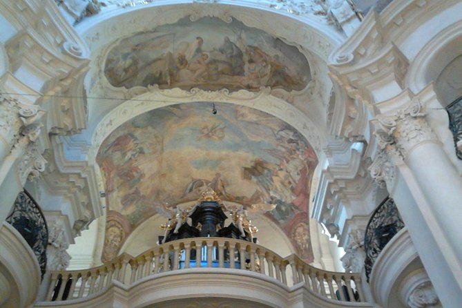 Your own guide for Old Town Highlights and Secrets Tour - Gothic Anchors: Church of Our Lady Before Tyn and the Stone Bell House