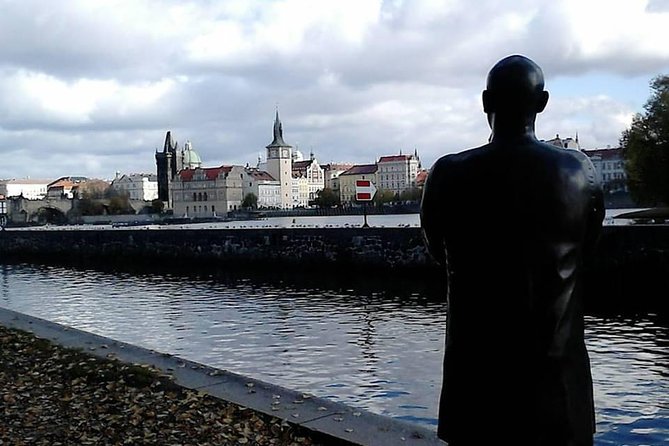 Your own guide for Prague Coronation Route Tour - Lennonova zeď: when street art turns into political history